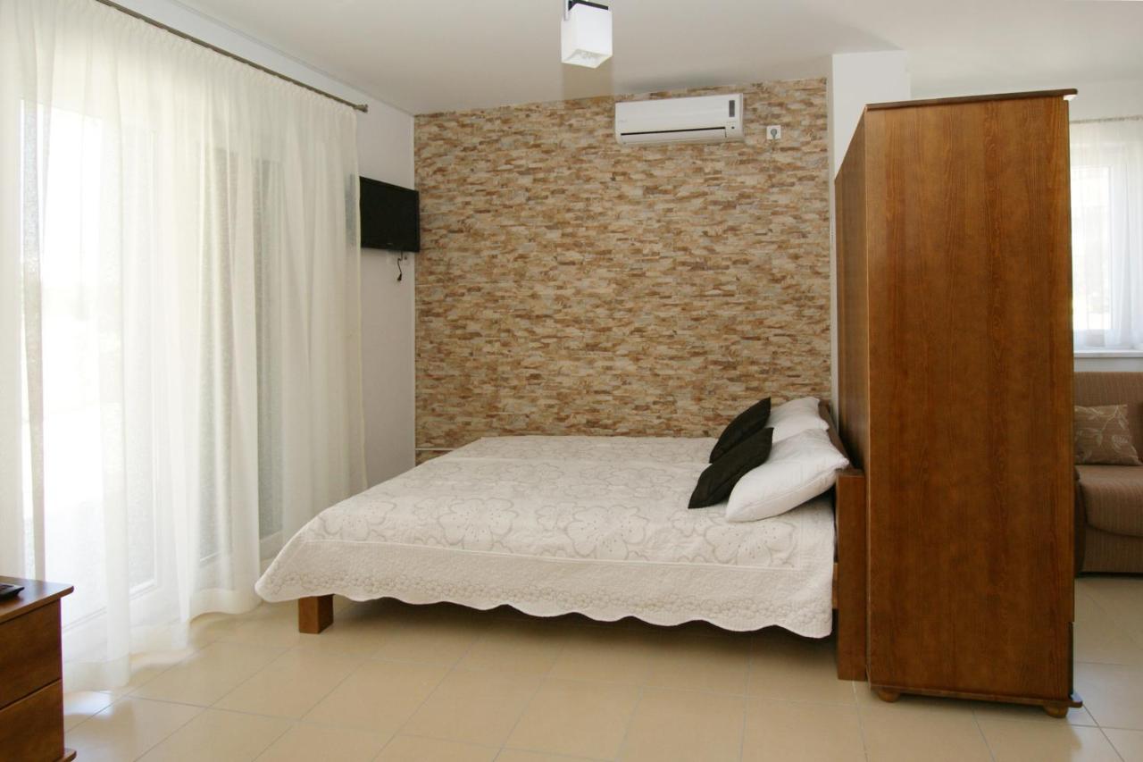 Villa Trio Srima Extérieur photo