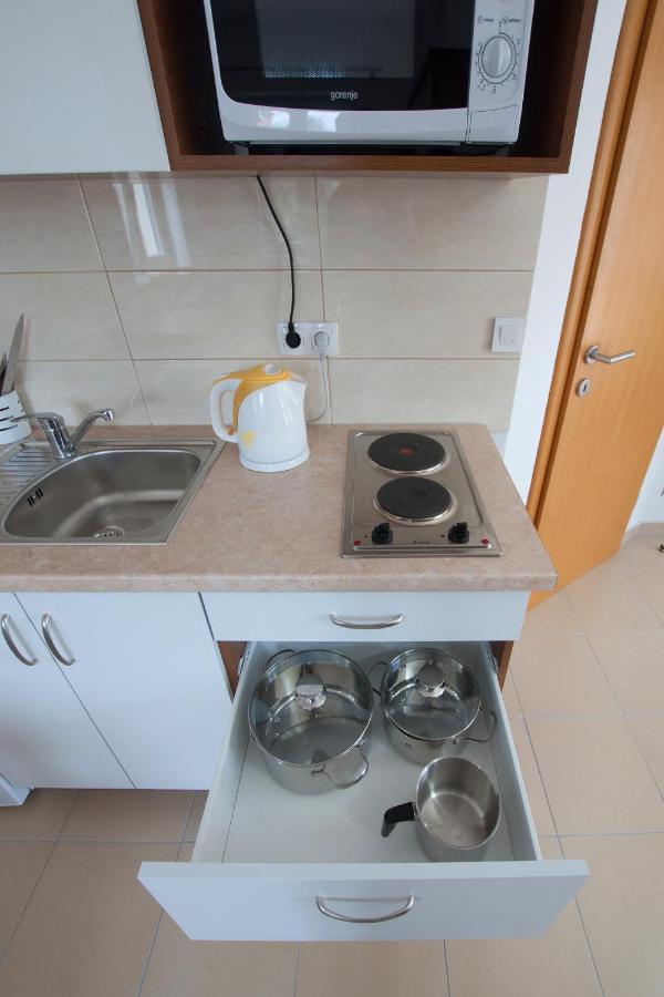 Villa Trio Srima Extérieur photo