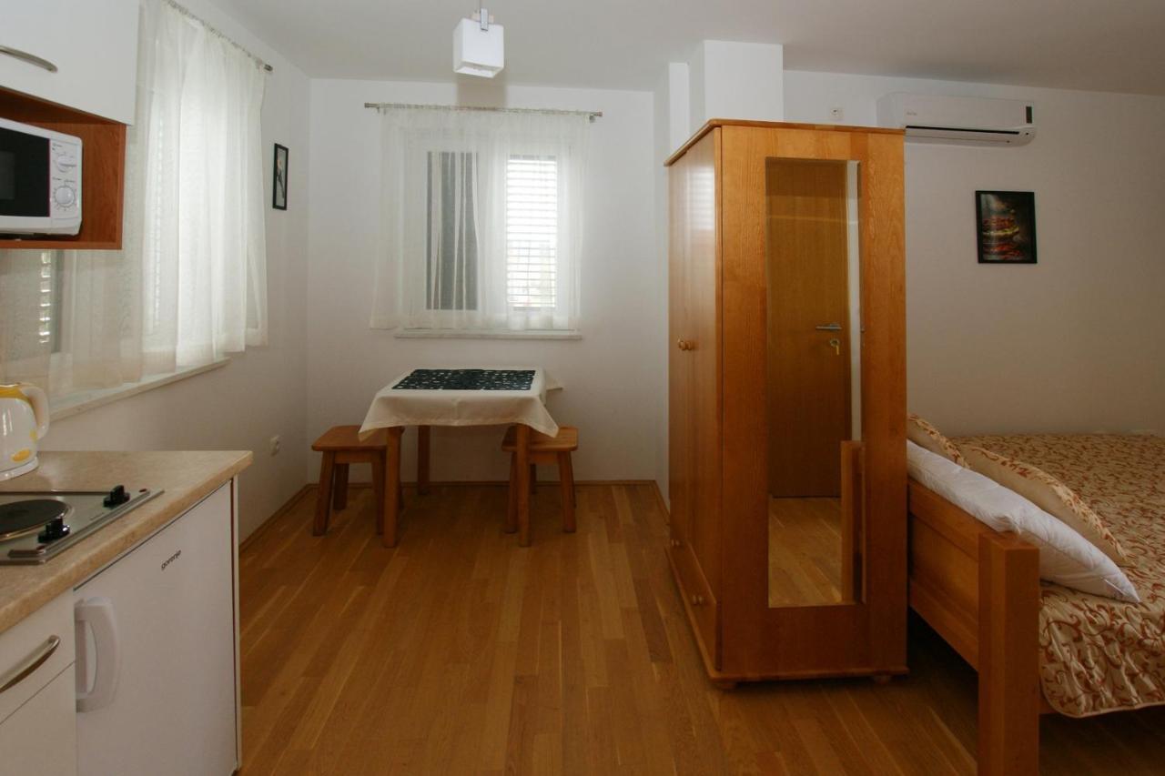 Villa Trio Srima Extérieur photo