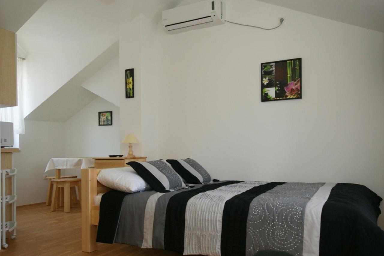 Villa Trio Srima Extérieur photo